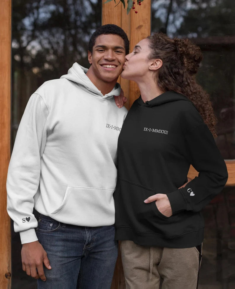 Paar, Freund, Familie, Geschenk！Römische Ziffern, individuell besticktes T-Shirt/Sweart/Hoodie【Bestellmenge für Paare: 2 Stück】