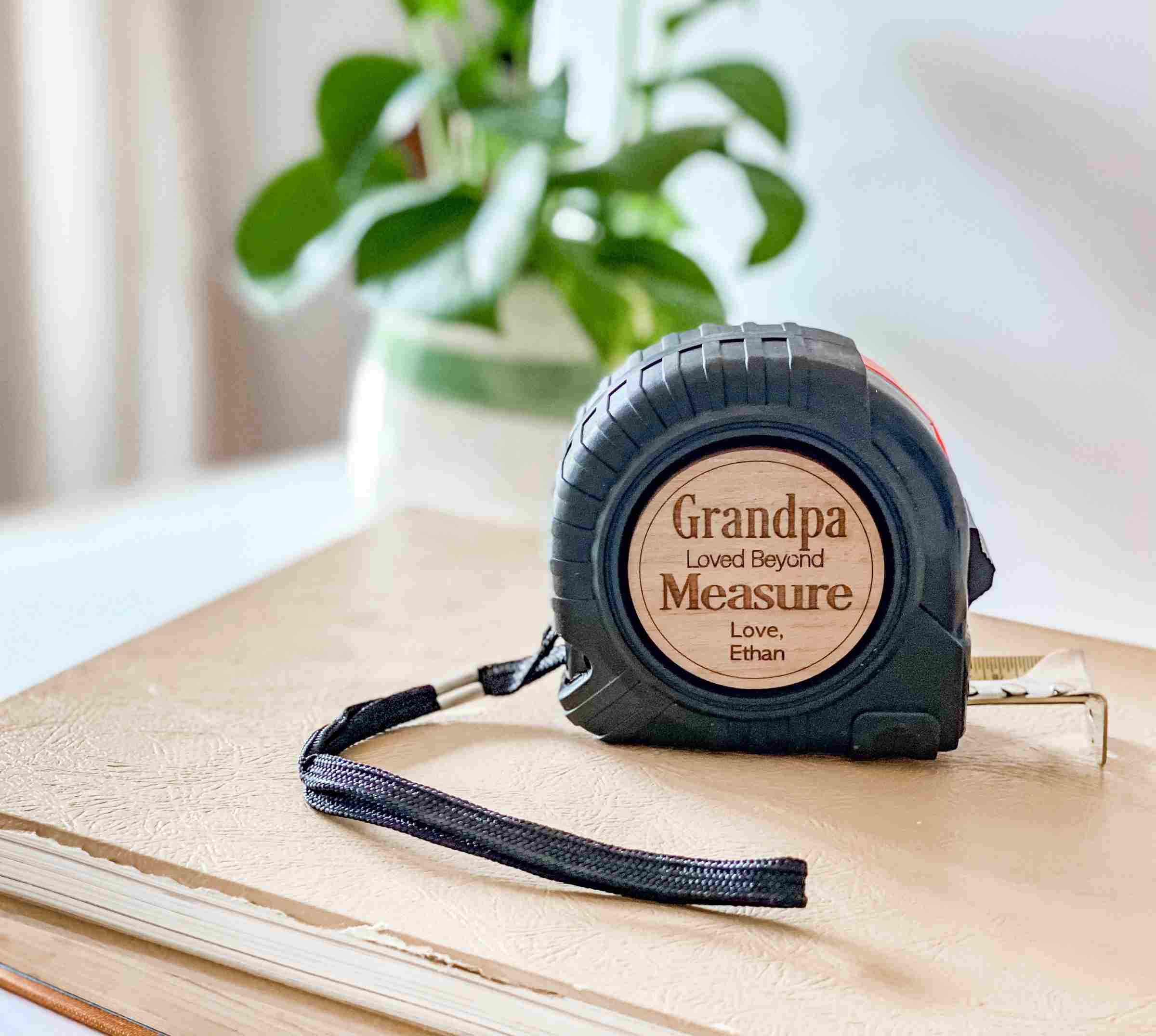 Personalisiertes Maßband-Hammer-Set – bestes Geschenk zum Vatertag